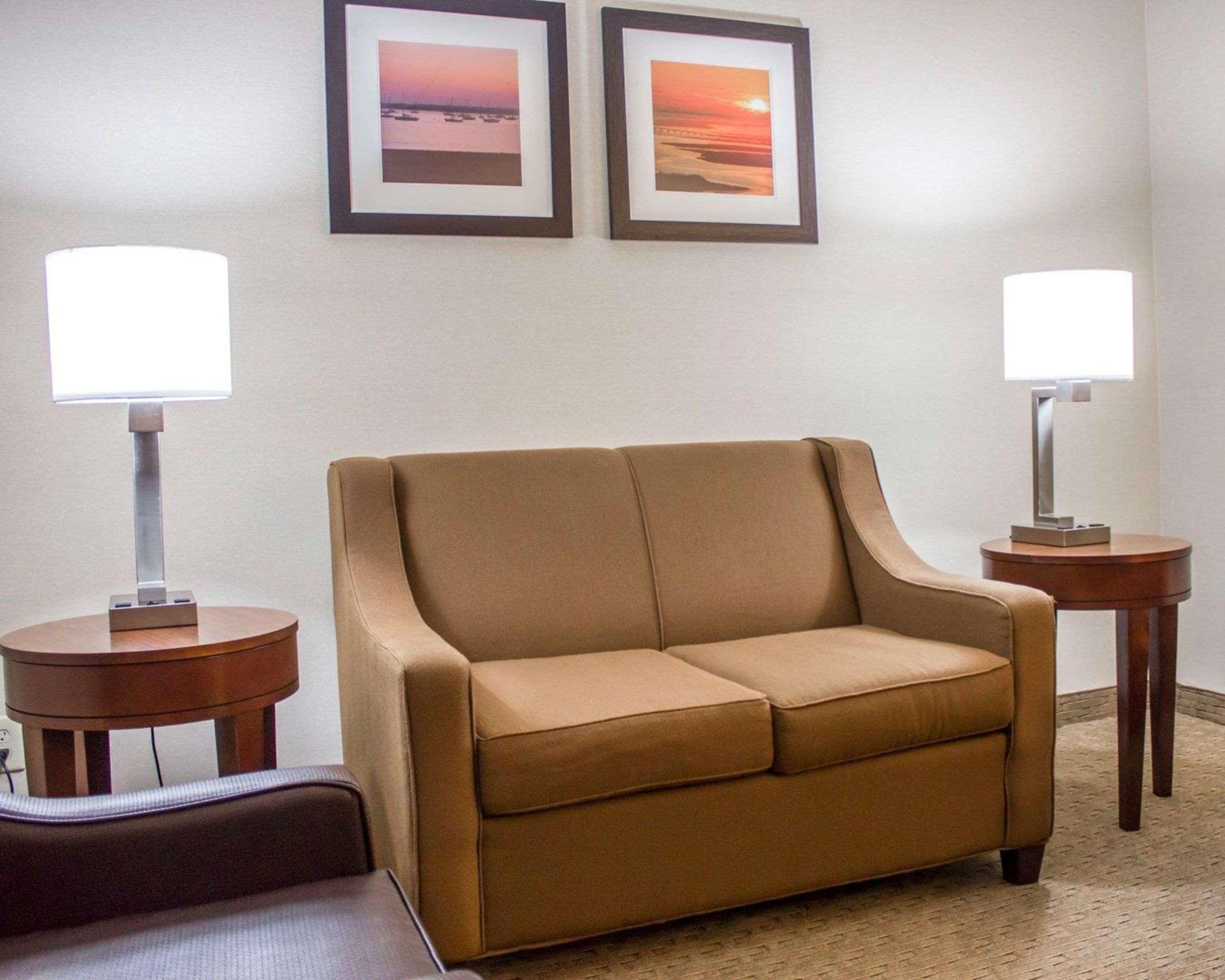 Comfort Inn Syosset-Long Island Exterior foto