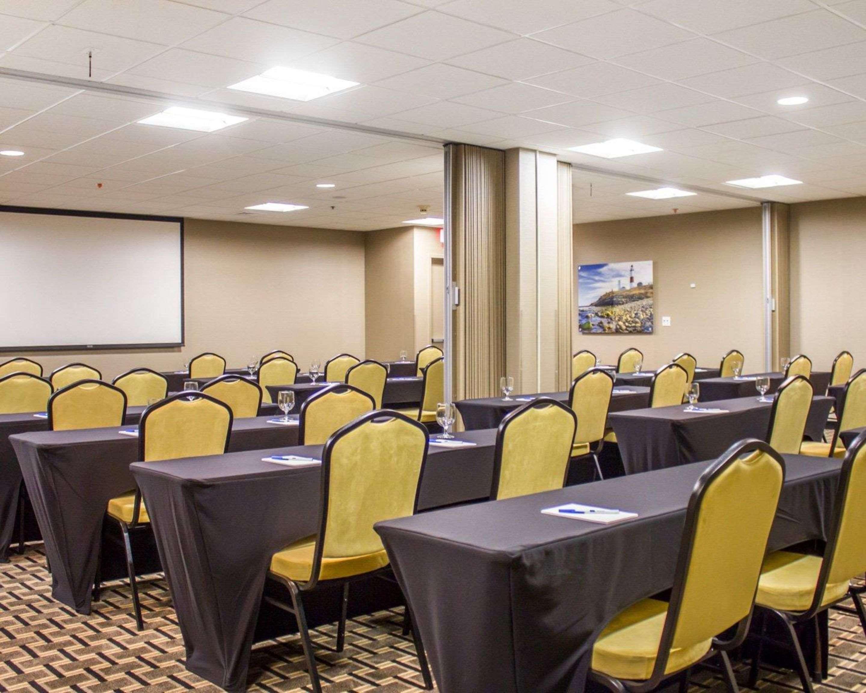 Comfort Inn Syosset-Long Island Exterior foto
